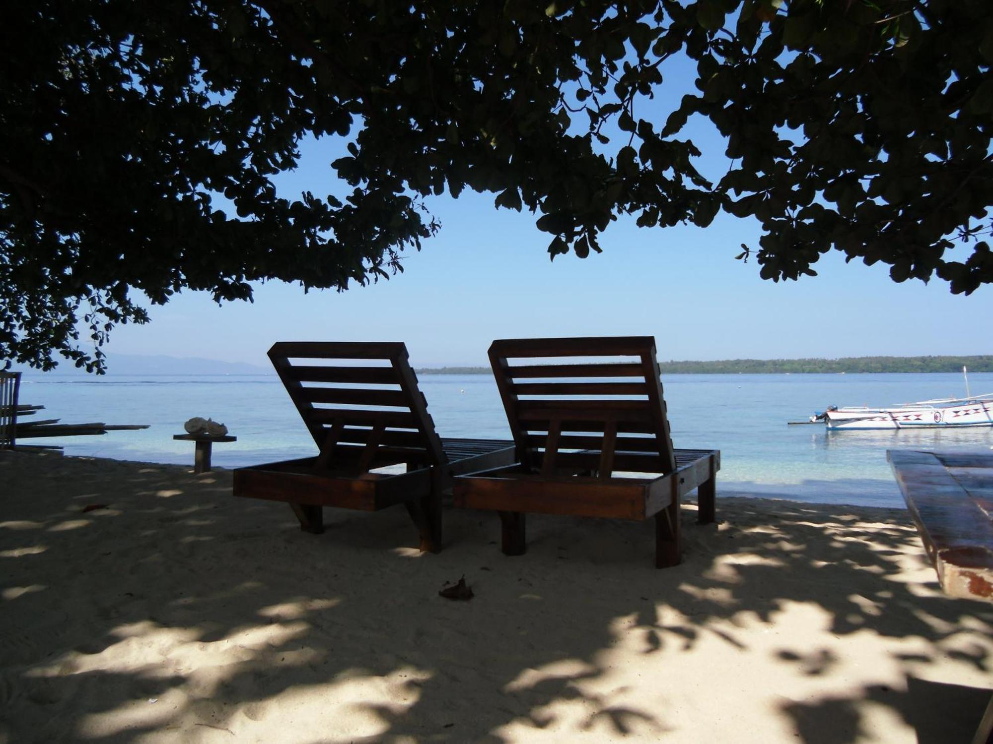 Hotel Bobocha Siladen Bunaken Exterior foto