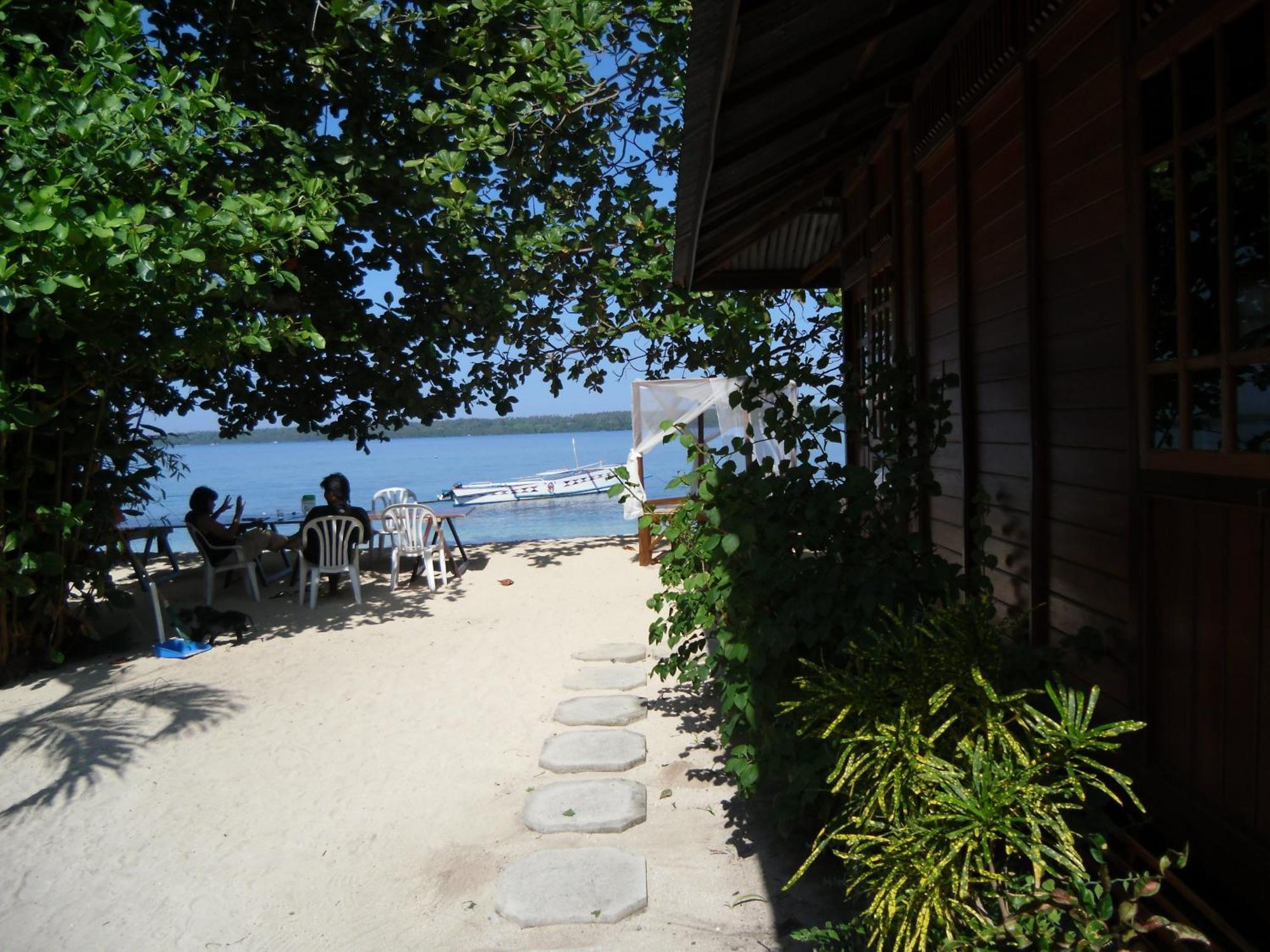 Hotel Bobocha Siladen Bunaken Exterior foto