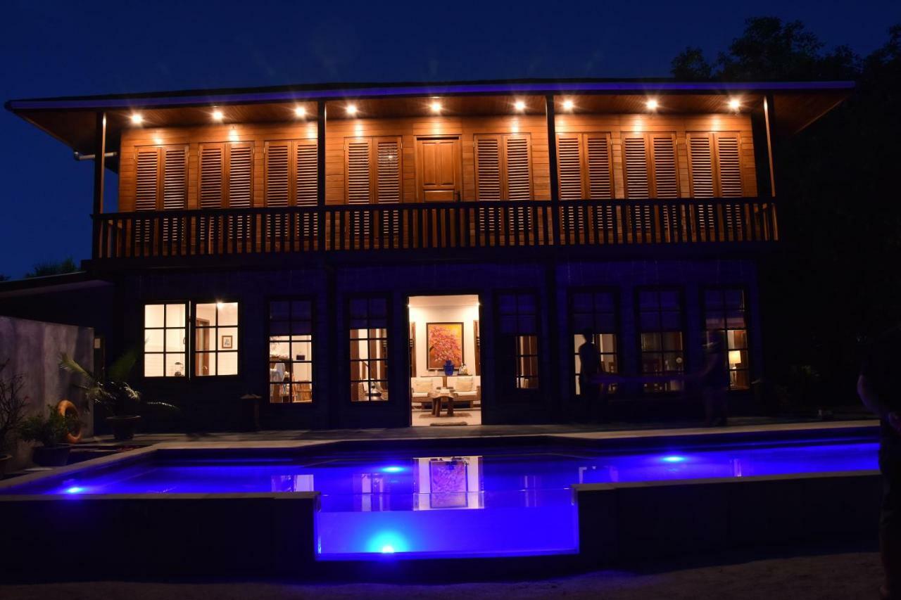 Hotel Bobocha Siladen Bunaken Exterior foto