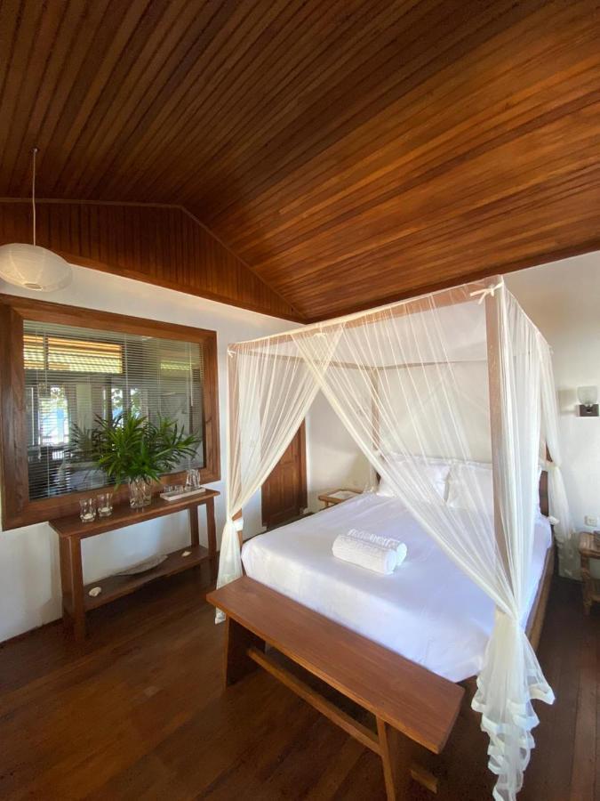Hotel Bobocha Siladen Bunaken Exterior foto